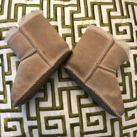 Ugg snow booties  for baby 6-12 Months - Picture 4 of 7